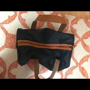 Johnnie-O weekender bag